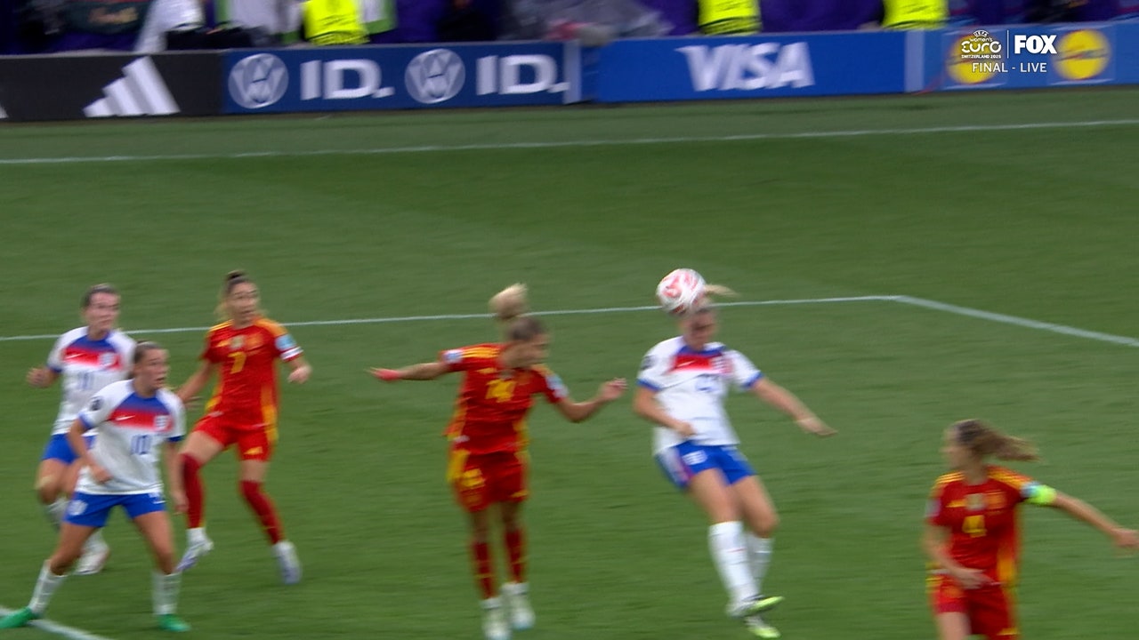England's Alessia Russo scores equalizer vs. Spain