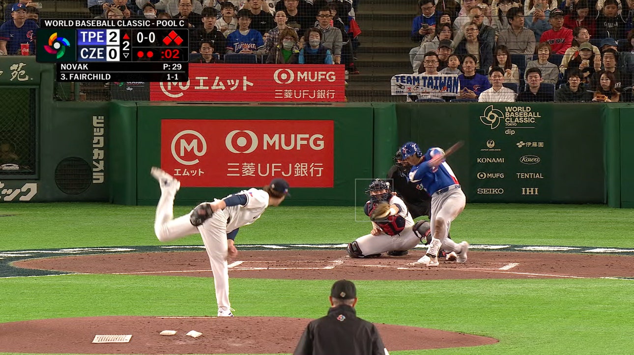 Stuart Fairchild hits GRAND SLAM, extending Chinese Taipei's lead over Czechia