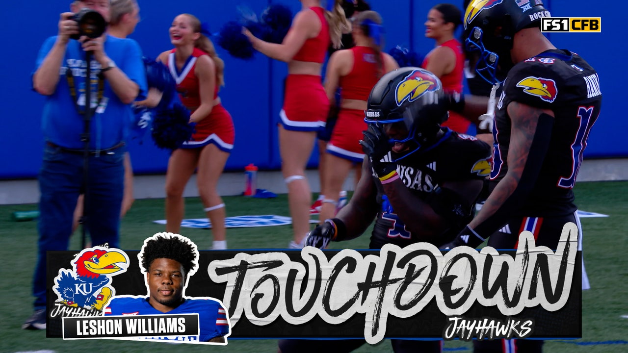 Jalon Daniels connects on 39-Yard Touchdown Pass to extend Kansas’ lead over West Virginia