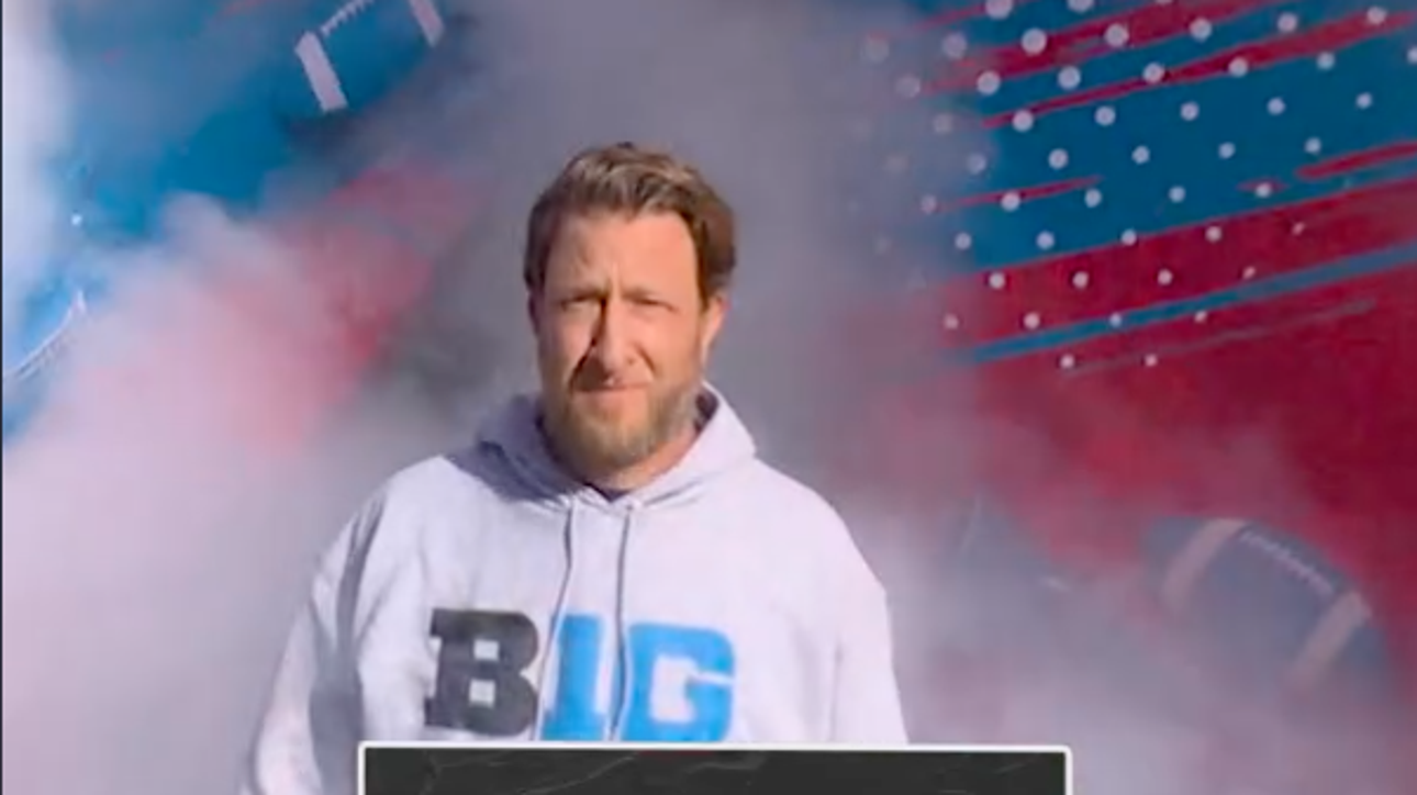 Portnoy is welcomed with Boos 🤣