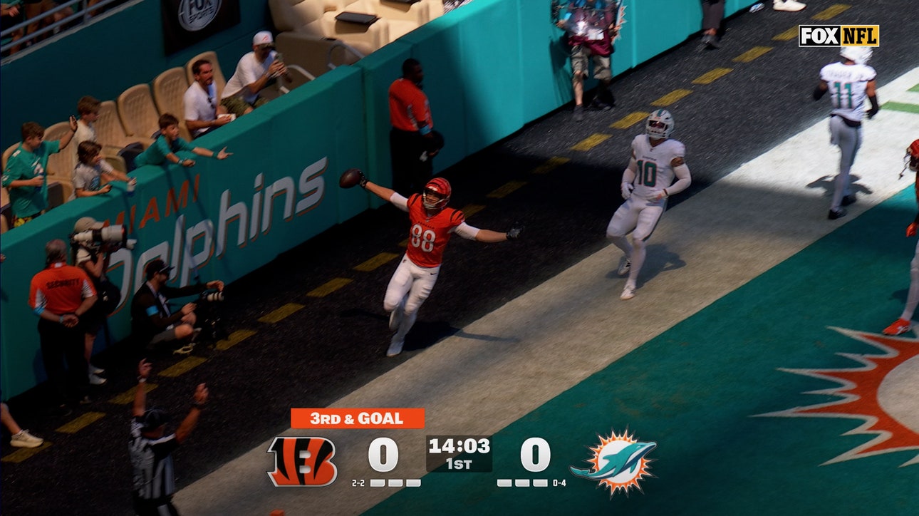 Joe Burrow connects with Mike Gesicki for a touchdown, giving Bengals early lead over Dolphins | NFL Highlights