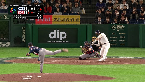 Republic of Korea’s Shay Whitcomb hits two-run homer for his second of game, extending lead over Czechia
