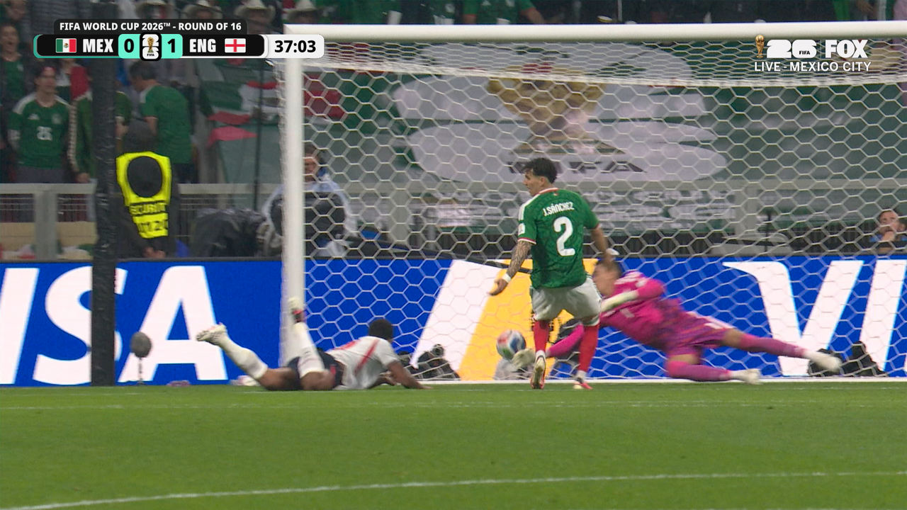 England's Jude Bellingham scores goal to take lead vs Mexico | 2026 FIFA World Cup™