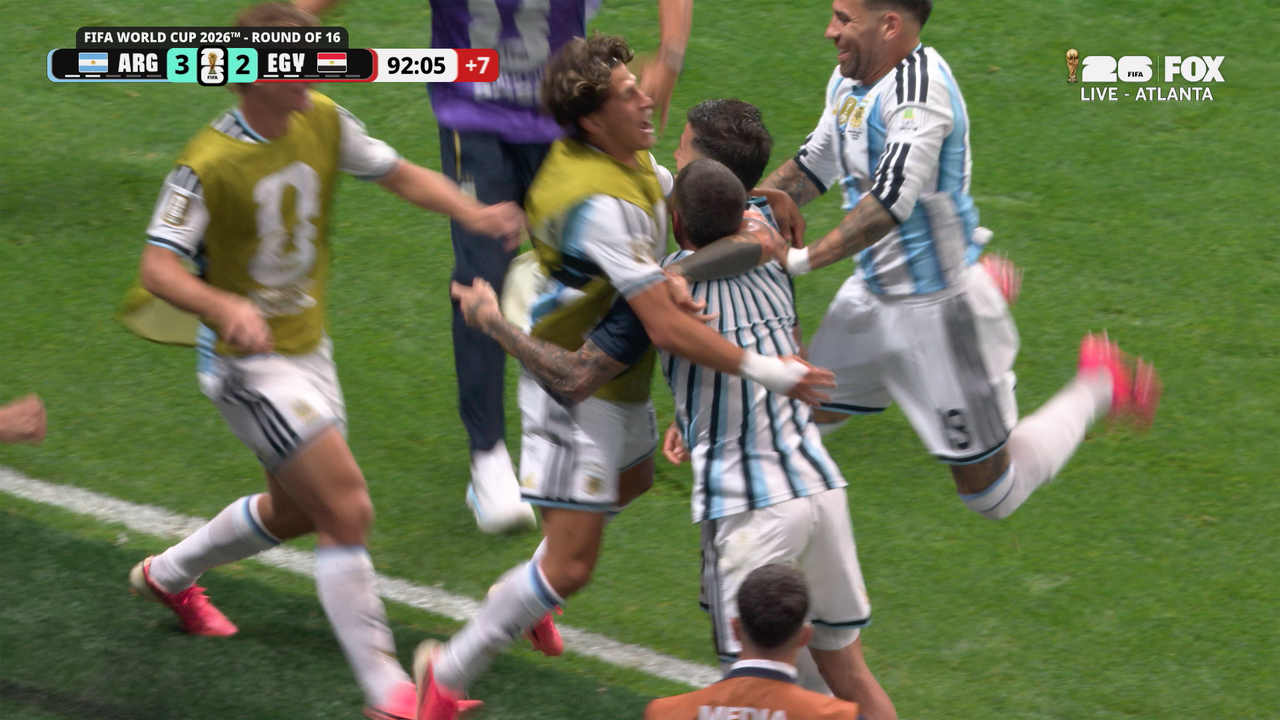 Enzo Fernández Heads Home Go-Ahead Goal to Complete Argentina Comeback Against Egypt | 2026 FIFA World Cup™