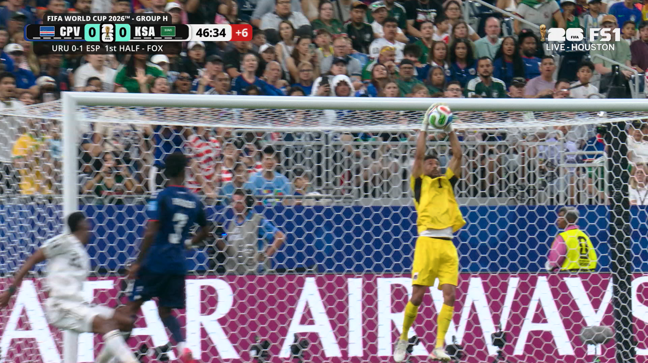 Cape Verde's Vozinha makes save to keep score level vs Saudi Arabia | 2026 FIFA World Cup™