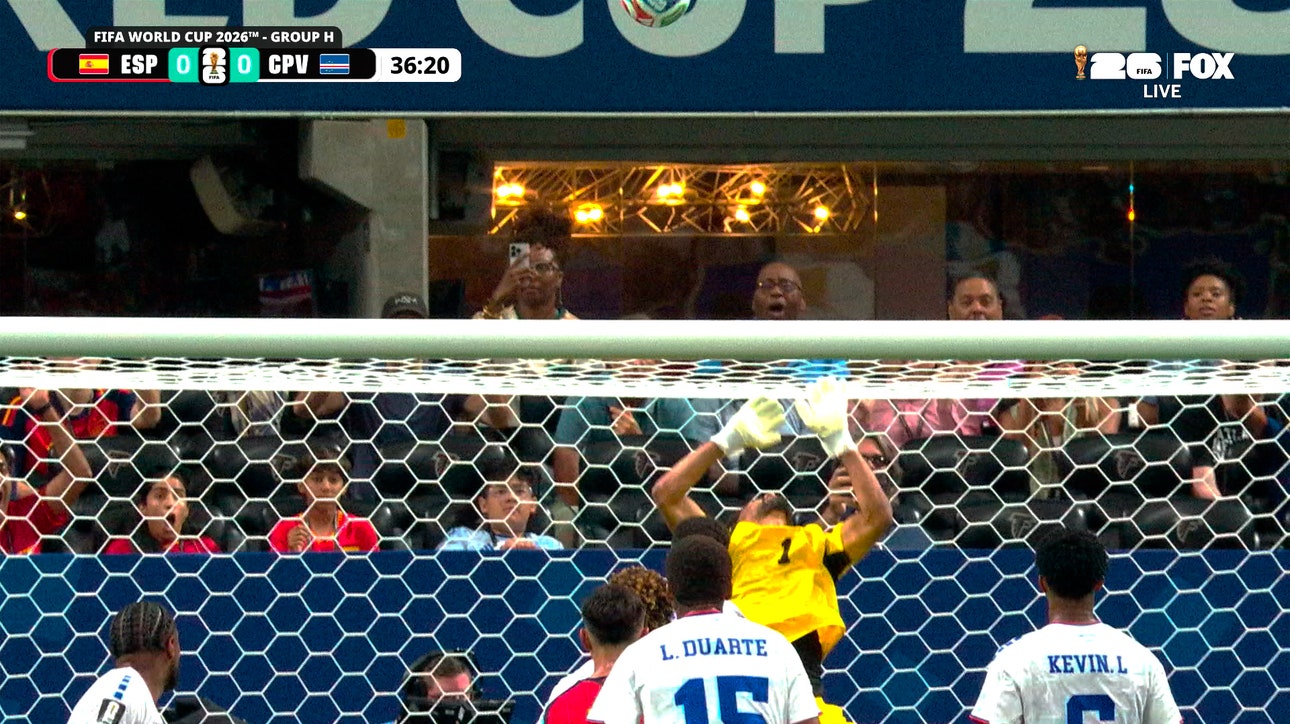 Cape Verde's 40-year-old Goalkeeper Vozinha makes four incredible saves, holding Spain scoreless in first half | 2026 FIFA World Cup™