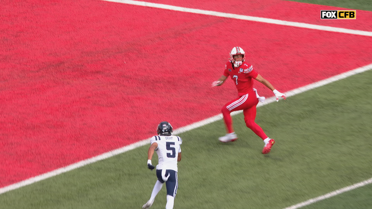 Utah's Devon Dampier throws 28-yard TD to Braden Pegan, taking lead vs Utah State
