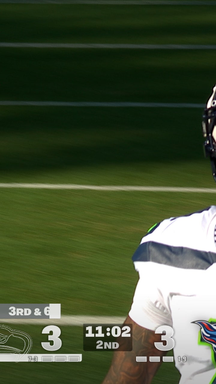 Sam Darnold finds Jaxon Smith-Njigba for 63-yard TD, giving
