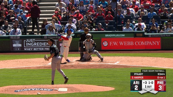 Kyle Schwarber & Bryce Harper crush back-to-back homers, giving Phillies lead over Diamondbacks