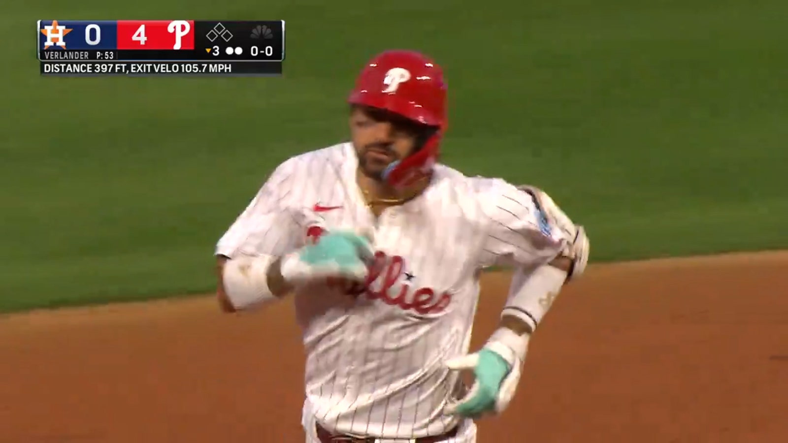 Phillies' Nick Castellanos sends a three-run blast to left field to increase lead over Astros