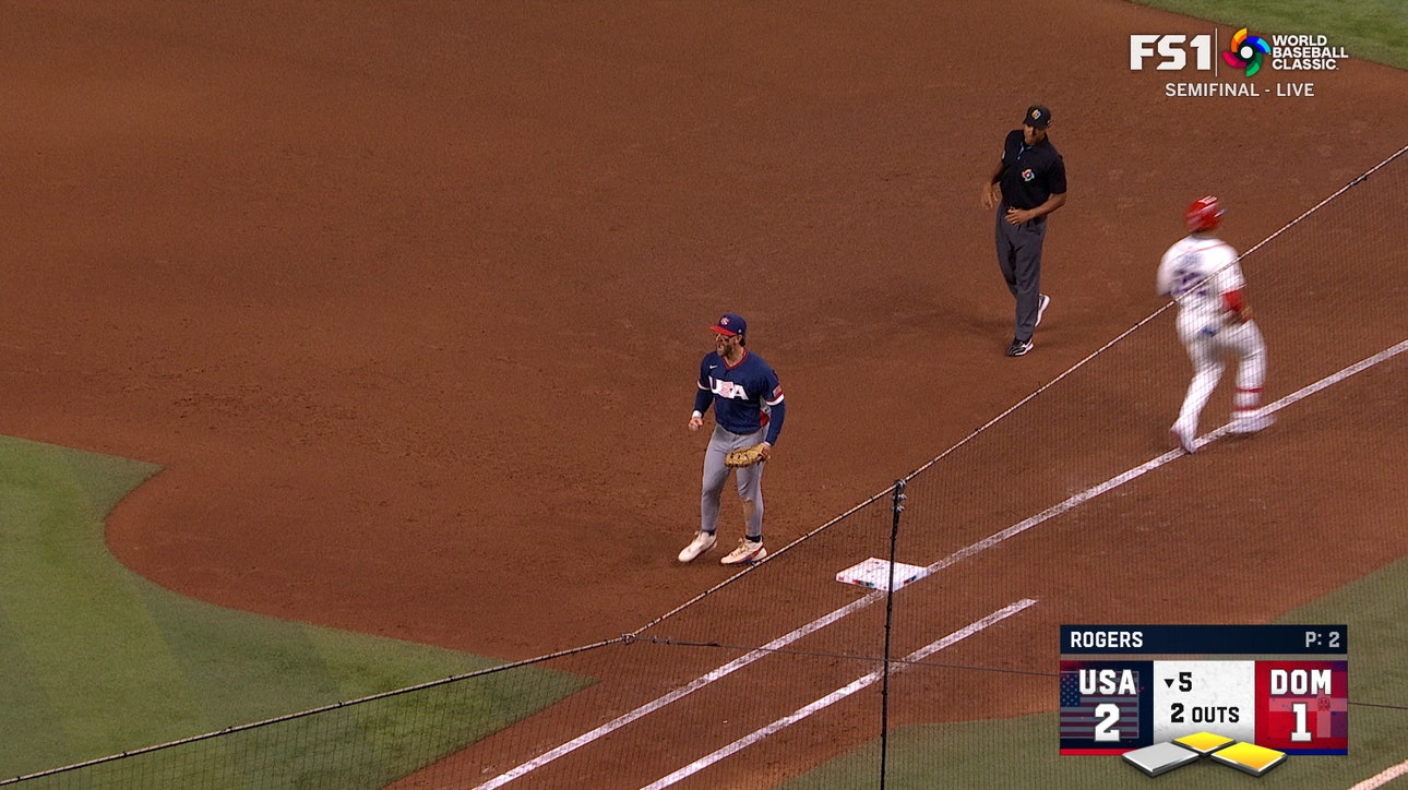 United States' Tyler Rogers gets out of jam with double play in WBC debut, maintaining lead over Dominican Republic