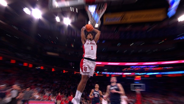 Dillon Mitchell extends St. John's lead with tough steal-and-dunk vs. UConn 