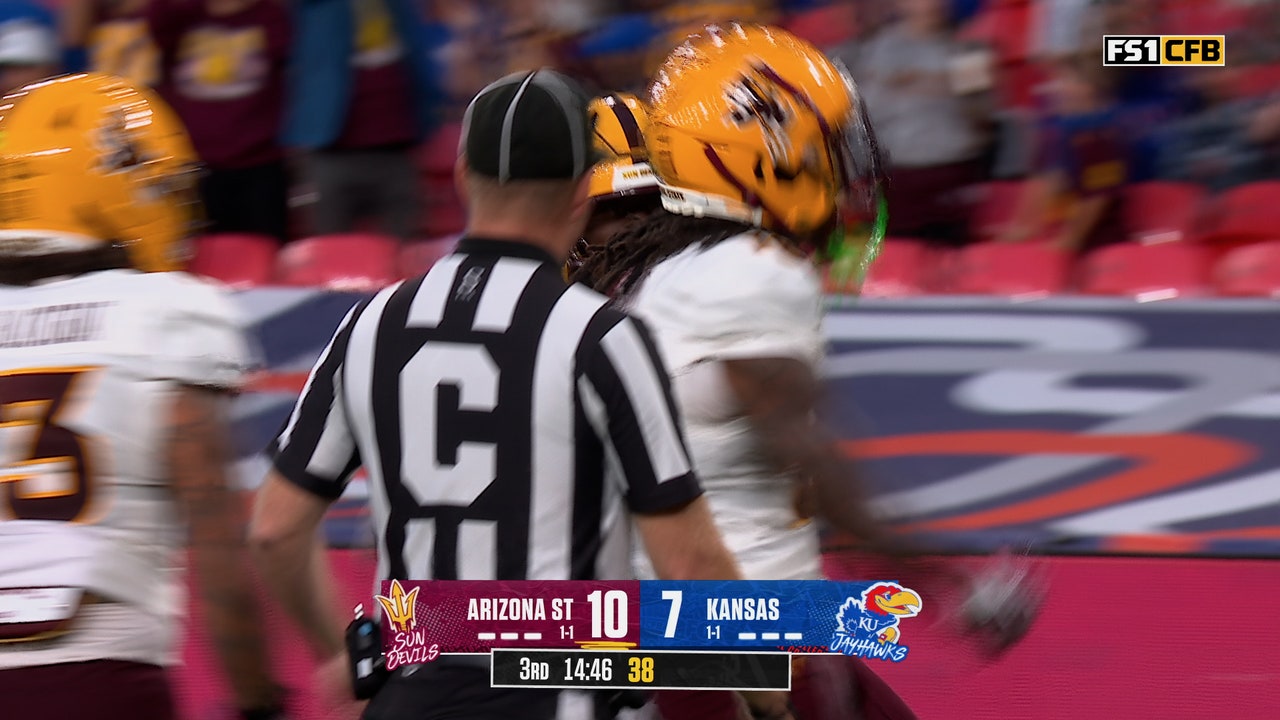 Jaren Hamilton takes it to the house for 100-yard kickoff return TD, extending Arizona State's lead over Kansas 