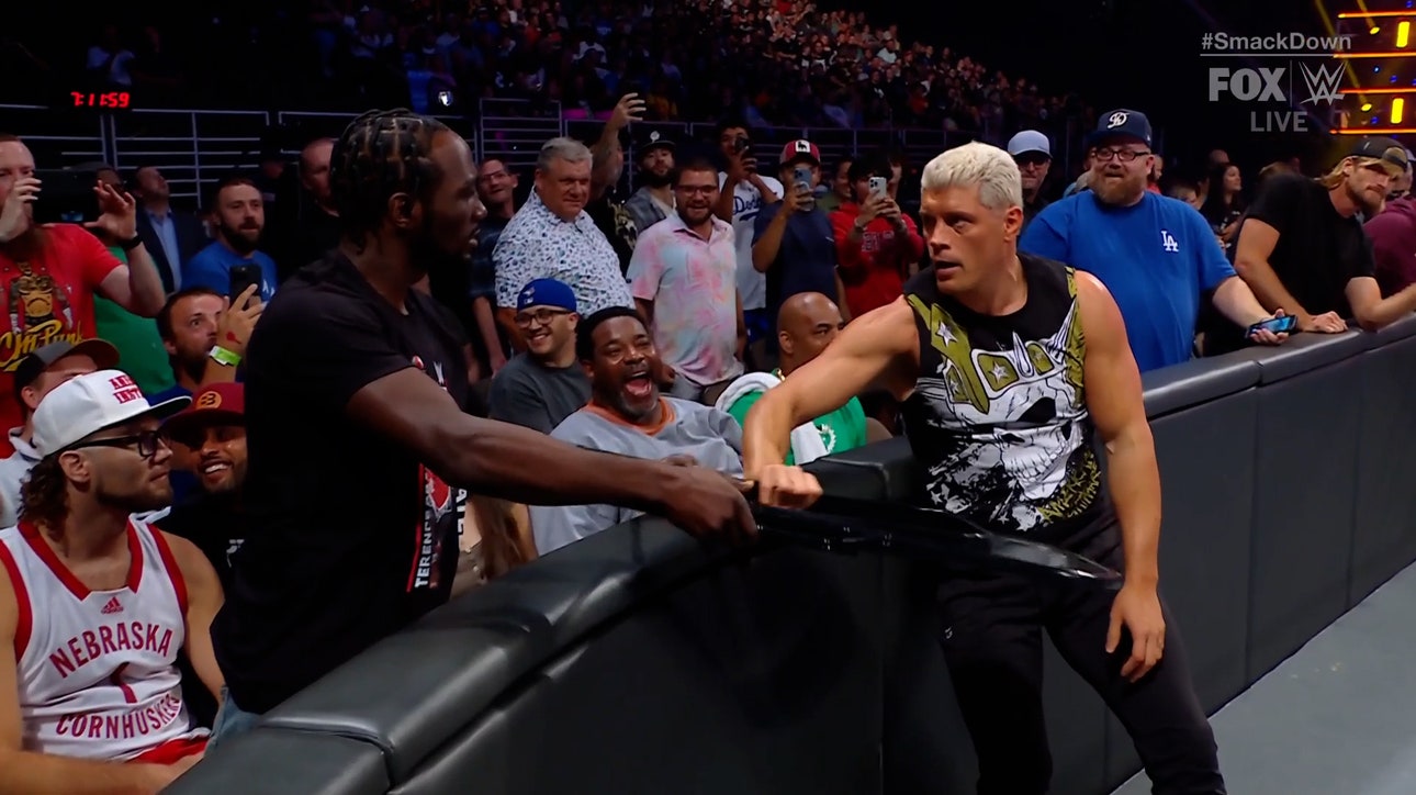 Terence Crawford assists Cody Rhodes with steel chair vs. Austin Theory, Grayson Waller