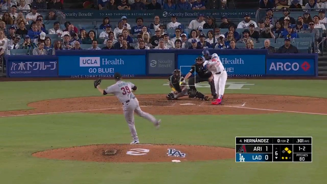 Dodgers' Teoscar Hernández cranks a three run home run vs. Diamondbacks