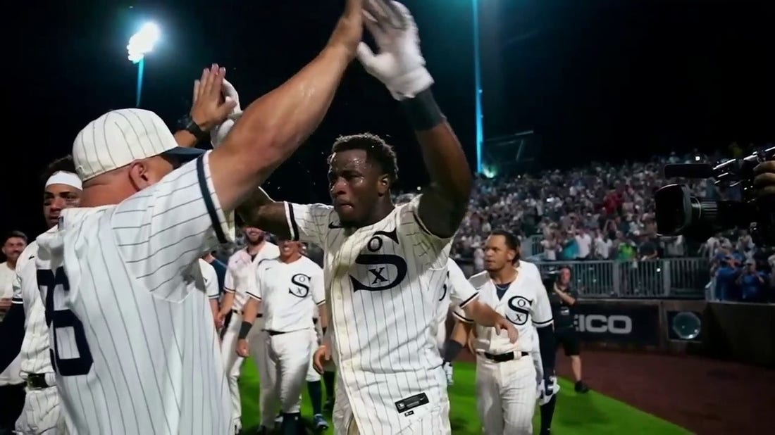 Tim Anderson hits a walk-off home run to win 2021 MLB Field of Dreams Game  