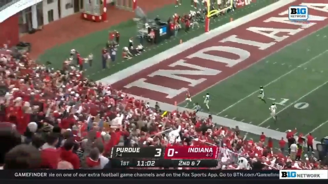 Indiana's Jaylin Lucas scores a 71-yard touchdown run to take the 7-3 lead