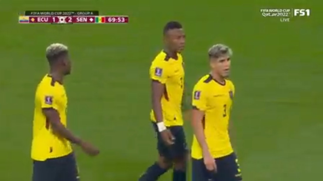 Moises Caicedo responds for Ecuador, only for Senegal to regain the lead minutes later thanks to Kalidou Koulibaly | 2022 FIFA World Cup
