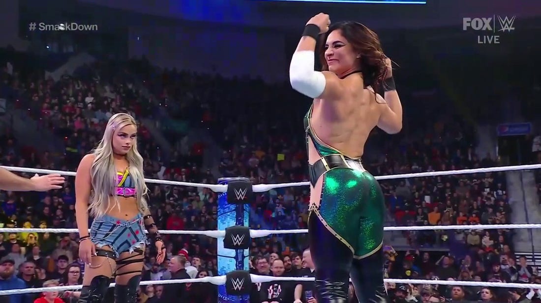 Raquel Rodriguez and Liv Morgan Battle on Friday Night SmackDown | WWE on FOX