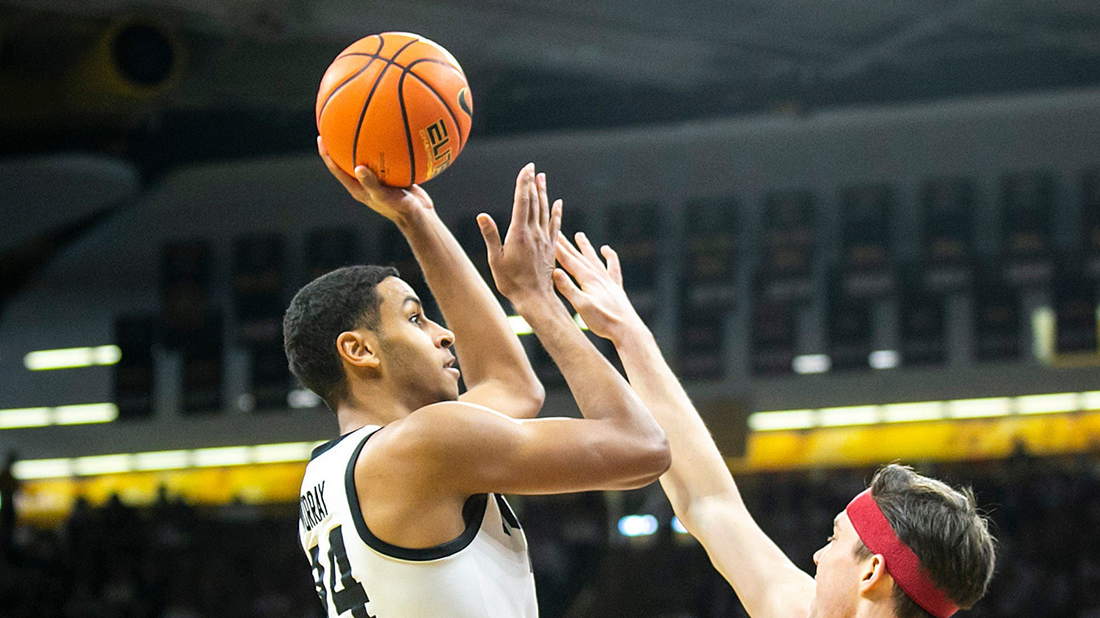 Kris Murray leads Iowa Hawkeyes past Rutgers 93-82 with a game-high 24 points