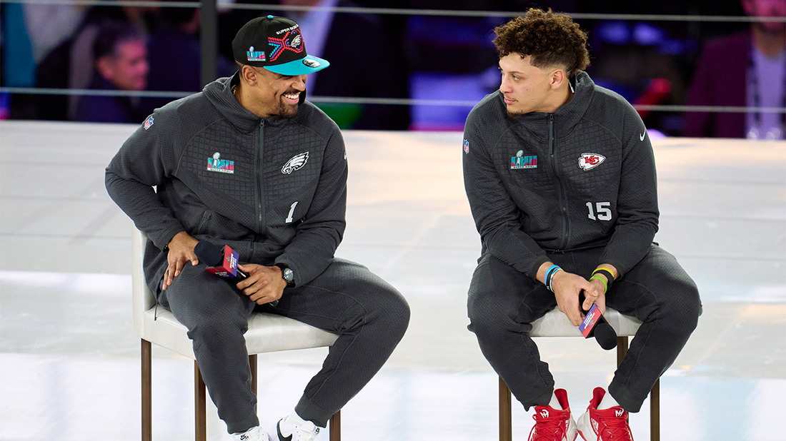 Super Bowl LVII Preview: Patrick Mahomes, Jalen Hurts, Travis Kelce and more storylines | Peter Schrager's Cheat Sheet