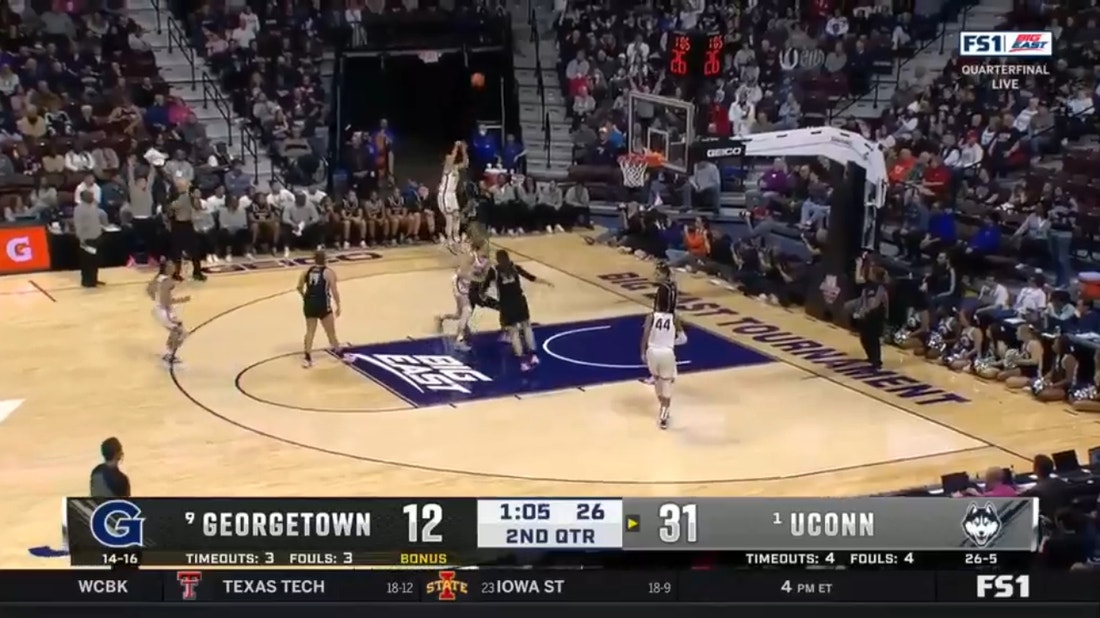 UConn's Lou Lopez-Senechal capitalizes off Georgetown turnover draining a 3-pointer late in the second quarter
