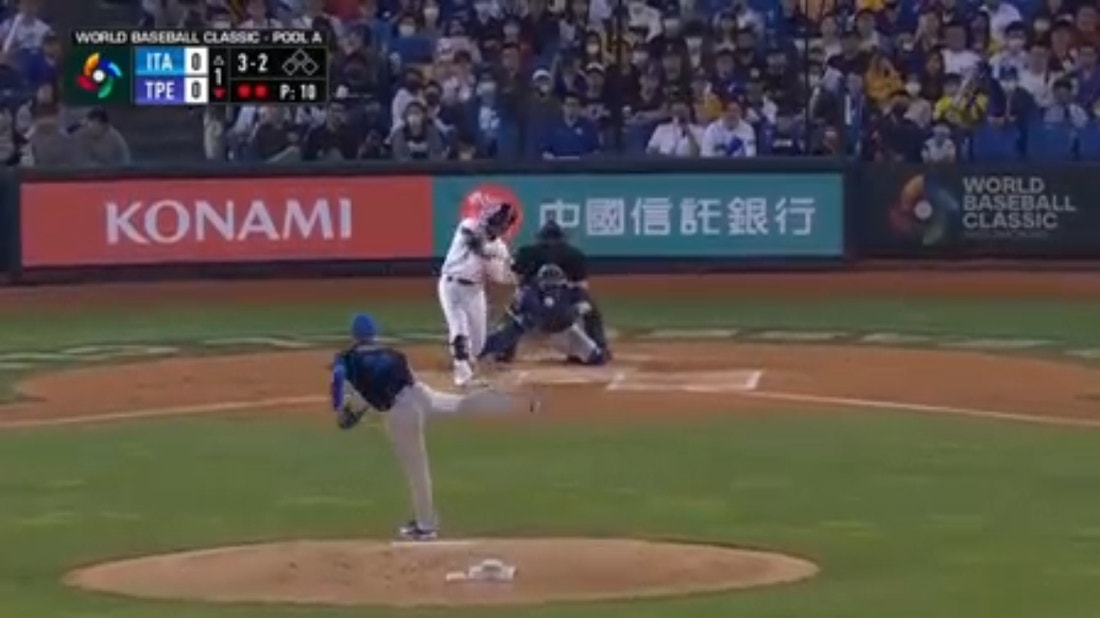 Tzu-Wei Lin homers to give Chinese Taipei an early 1-0 lead over Italy