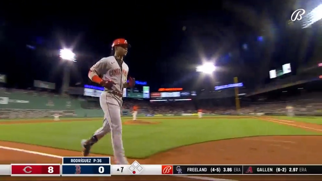 Jose Barrero hits a GRAND SLAM to give the Reds an 8-0 lead over the Red Sox