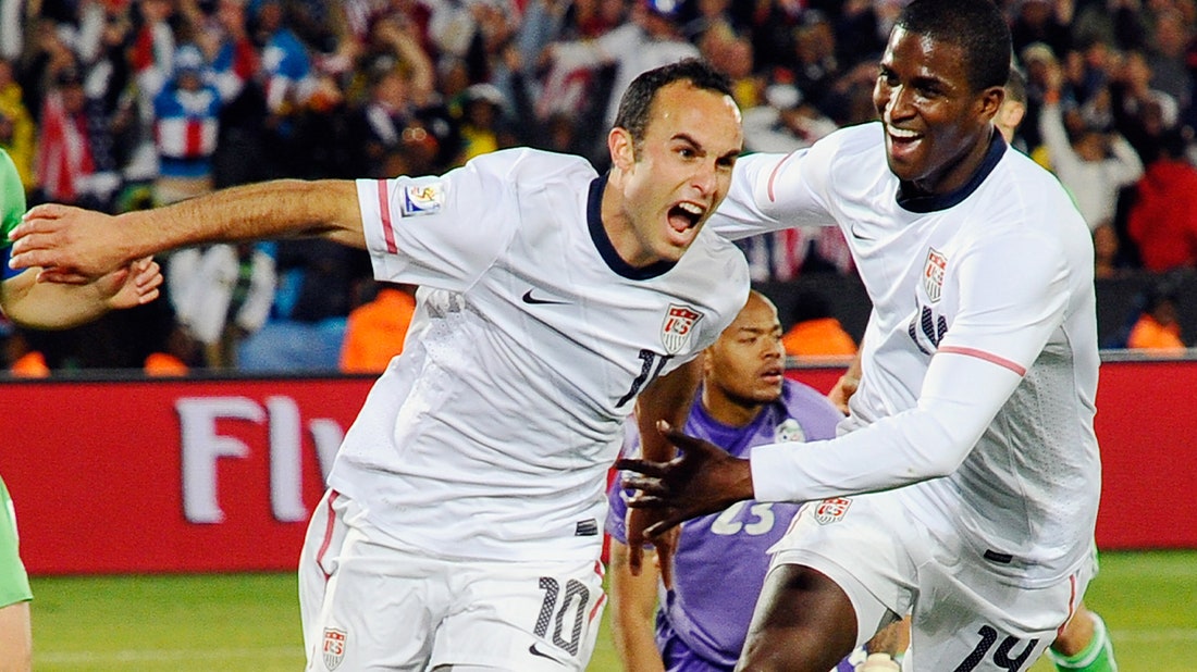 OTD: USMNT's Landon Donovan scores last-minute MIRACLE goal against Algeria to advance in 2010 FIFA World Cup