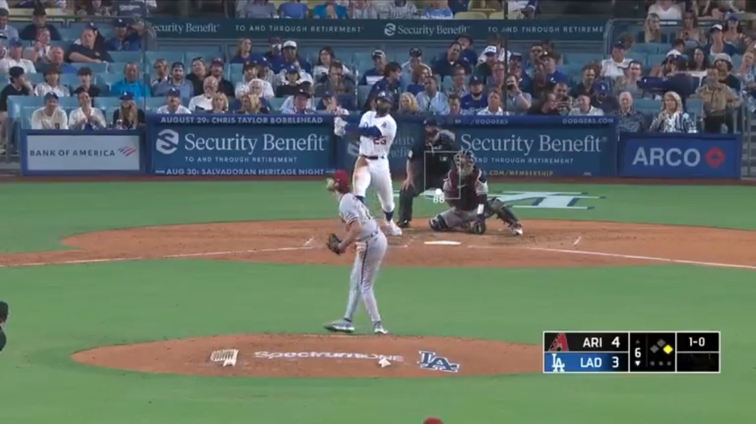 Salvadoran Herritage Night Dodger Stadium Dodgers Vs Diamond Backs 