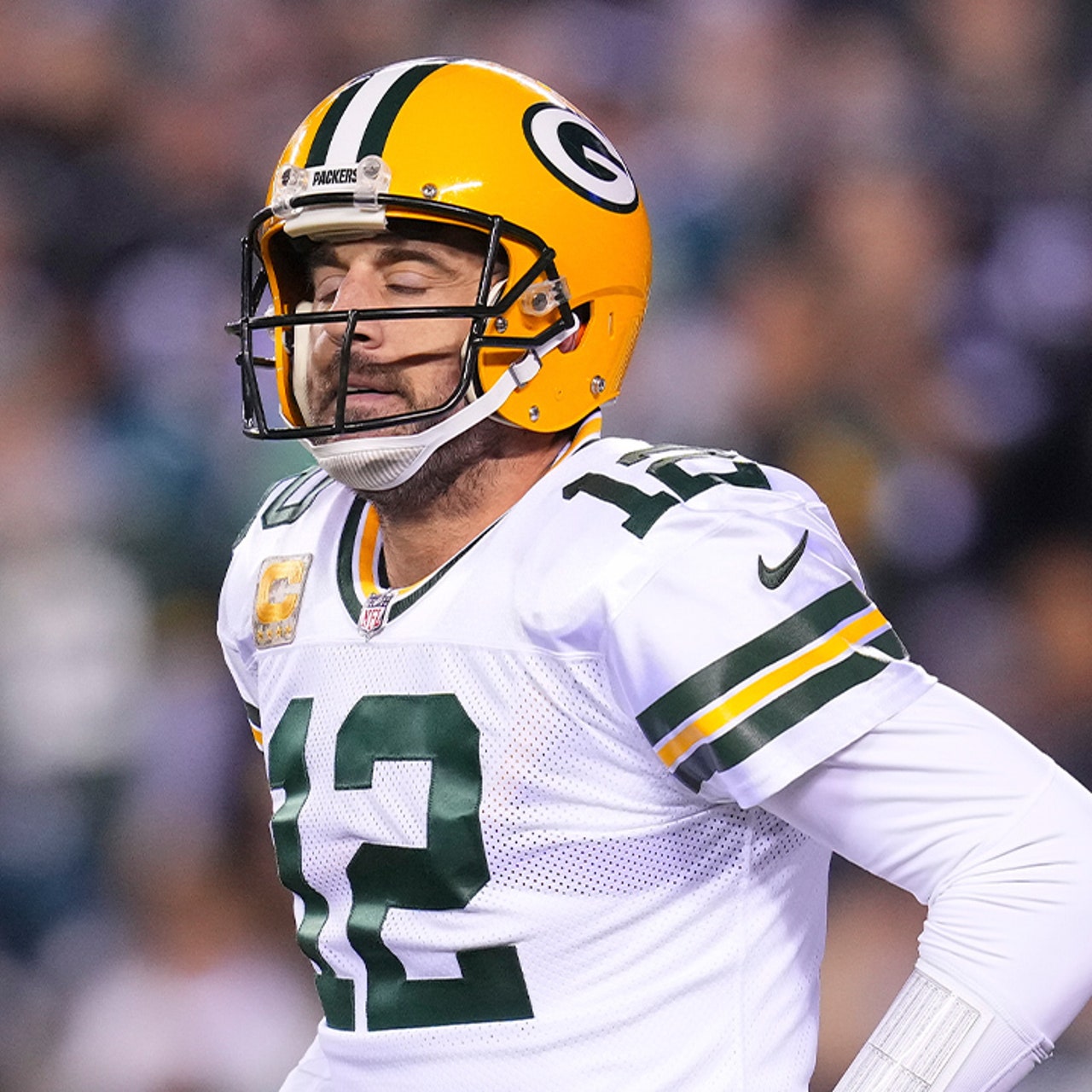 Aaron Rodgers injures ribs in Packers' loss to Eagles - Seattle Sports