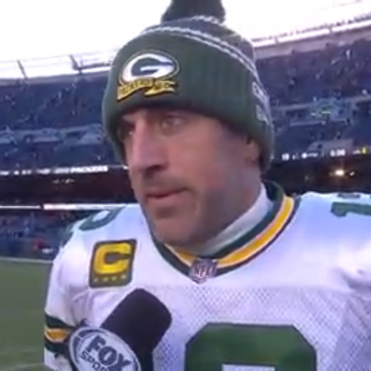 ron Rodgers Reminds Fans In Chicago That He S Still Here After The Packers Comeback Win Over The Bears Fox Sports