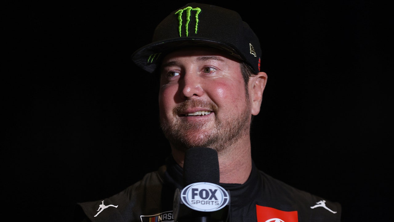 Kurt Busch talks Denny Hamlin, trusting teammates, and more  I NASCAR on FOX