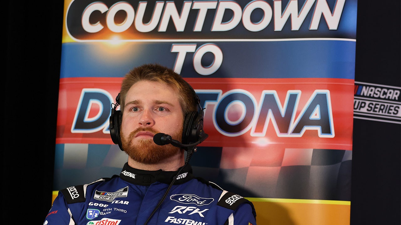 Chris Buescher analyzes Turn 2 dip, Atlanta character I NASCAR on FOX