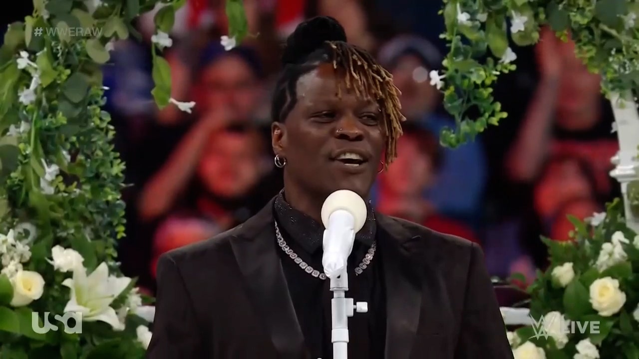 R-Truth joins Dana Brooke & Reggie and Akira Tozawa & Tamina in Double Commitment Ceremony I WWE on FOX