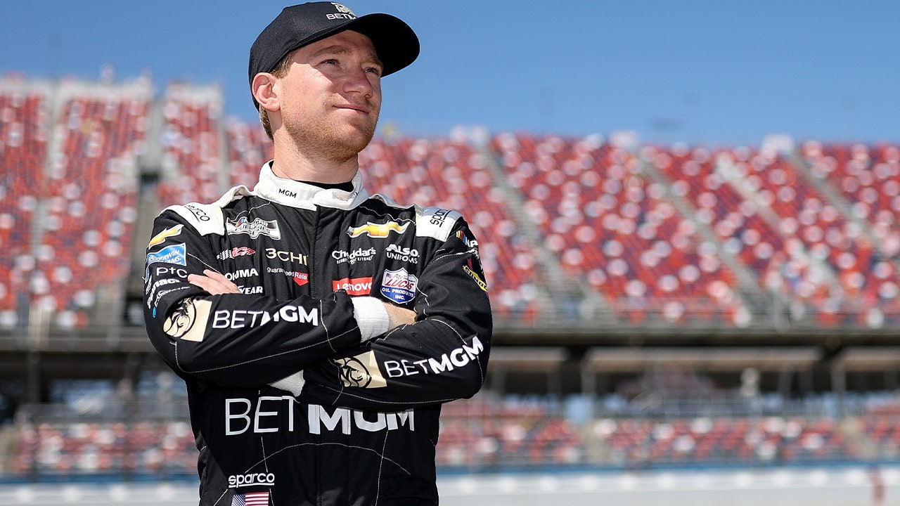 Tyler Reddick breaks down rally to NASCAR playoffs I NASCAR on FOX