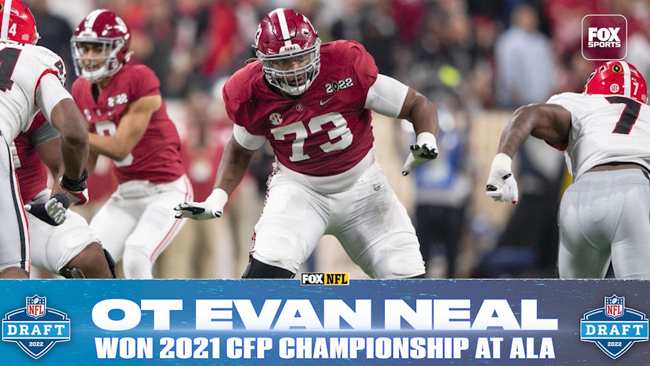New York Giants 7-Round 2022 NFL Mock Draft has Evan Neal anchoring the  Giants' offensive line