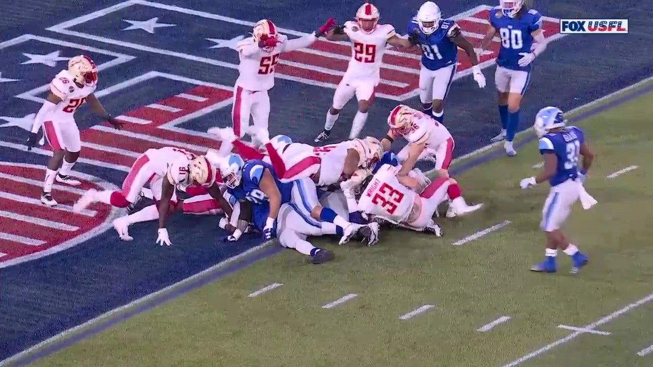 Scooby Wright forces fumble at goal line to give Stallions possession