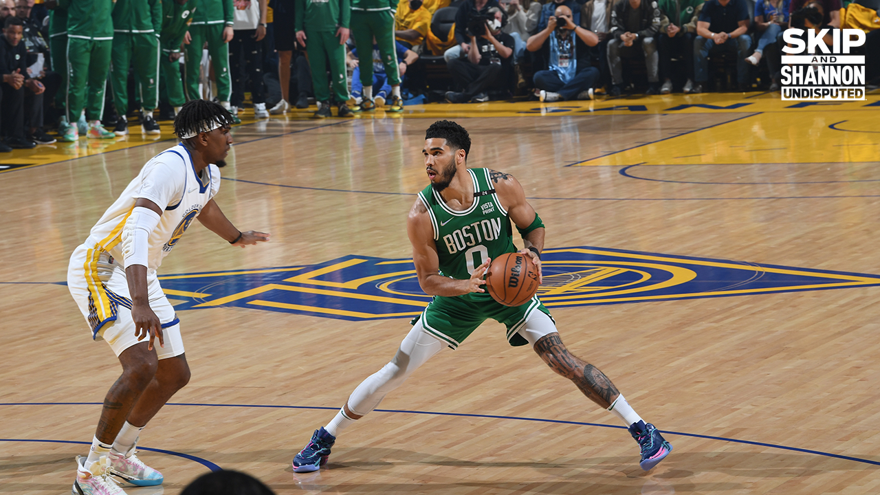 Jayson Tatum breaks record in NBA Finals debut, en route to BOS win I UNDISPUTED