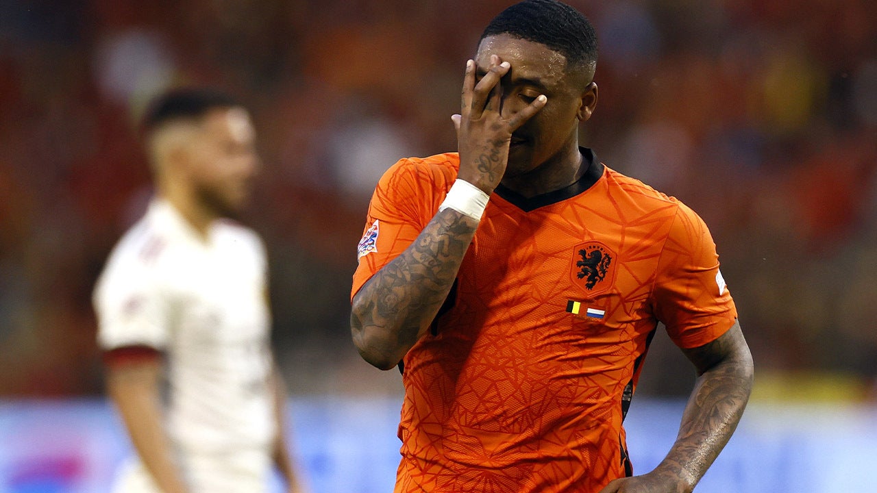 Steven Bergwijn pulls off a moment of brilliance, gives the Netherlands a 1-0 lead vs. Belgium