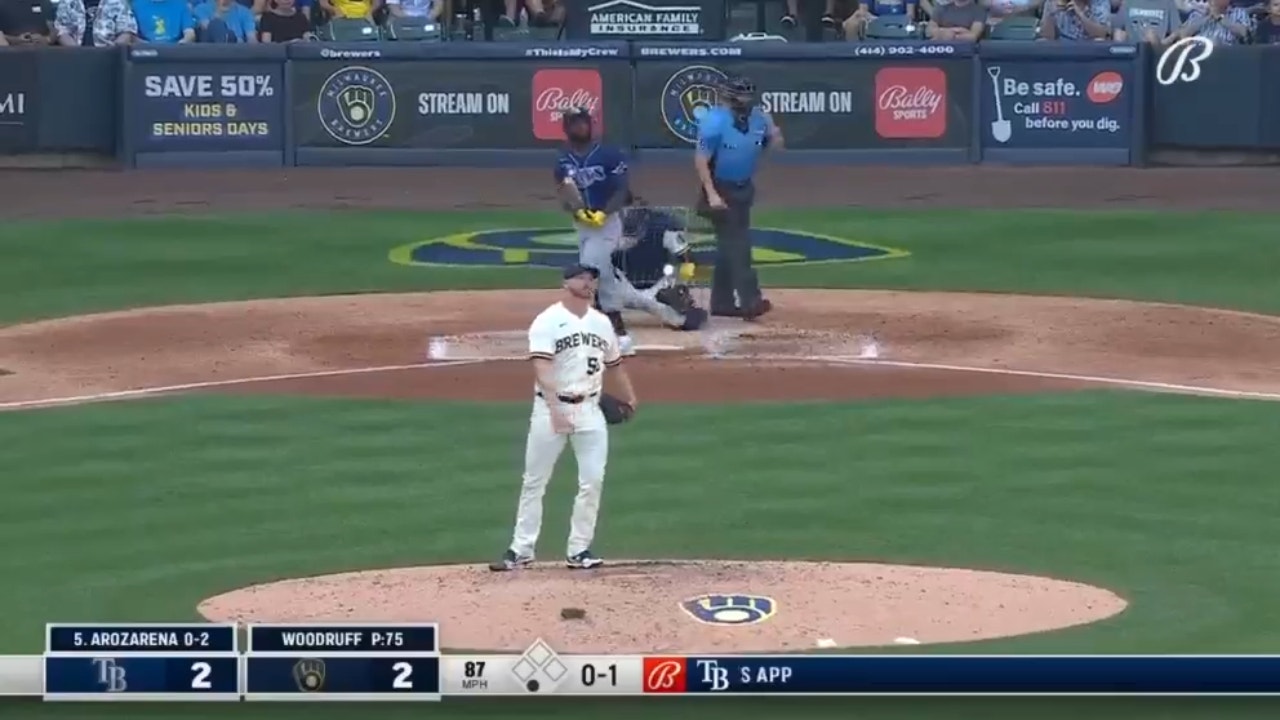 Randy Arozarena crushes a no-doubt home run to give Rays a 3-2 lead over Brewers