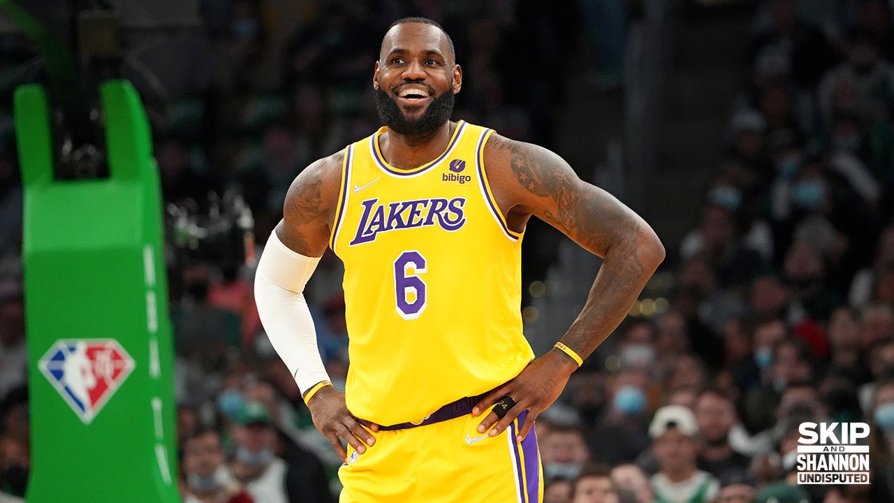 LeBron James contract: Lakers star signs two-year extension - Sports  Illustrated