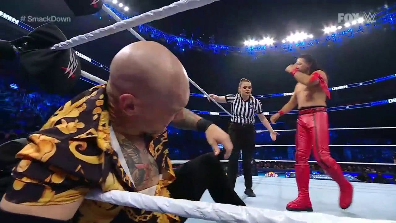 Shinsuke Nakamura and Happy Corbin clash on SmackDown | WWE on FOX