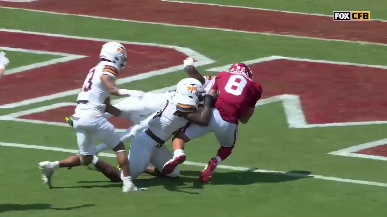 Oklahoma takes a 7-0 lead on Dillon Gabriel's 12-yard rushing TD