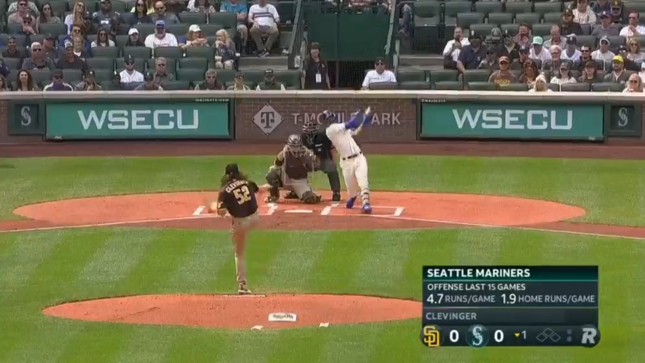 Mariners' Julio Rodríguez launches his 26th home run of the season