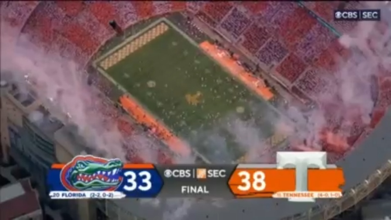 Tennessee seals the victory over Florida with a game-clinching interception