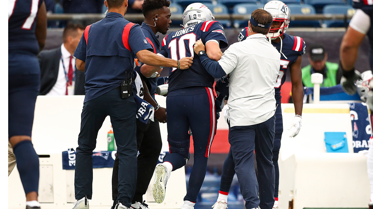 Dr. Matt: Patriots' Mac Jones could miss '2-4 weeks' with a possible high ankle sprain