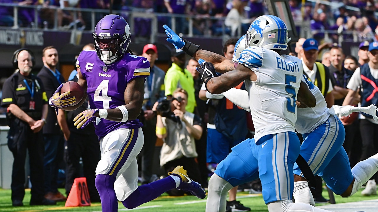 Vikings RB Dalvin Cook Dislocates Shoulder