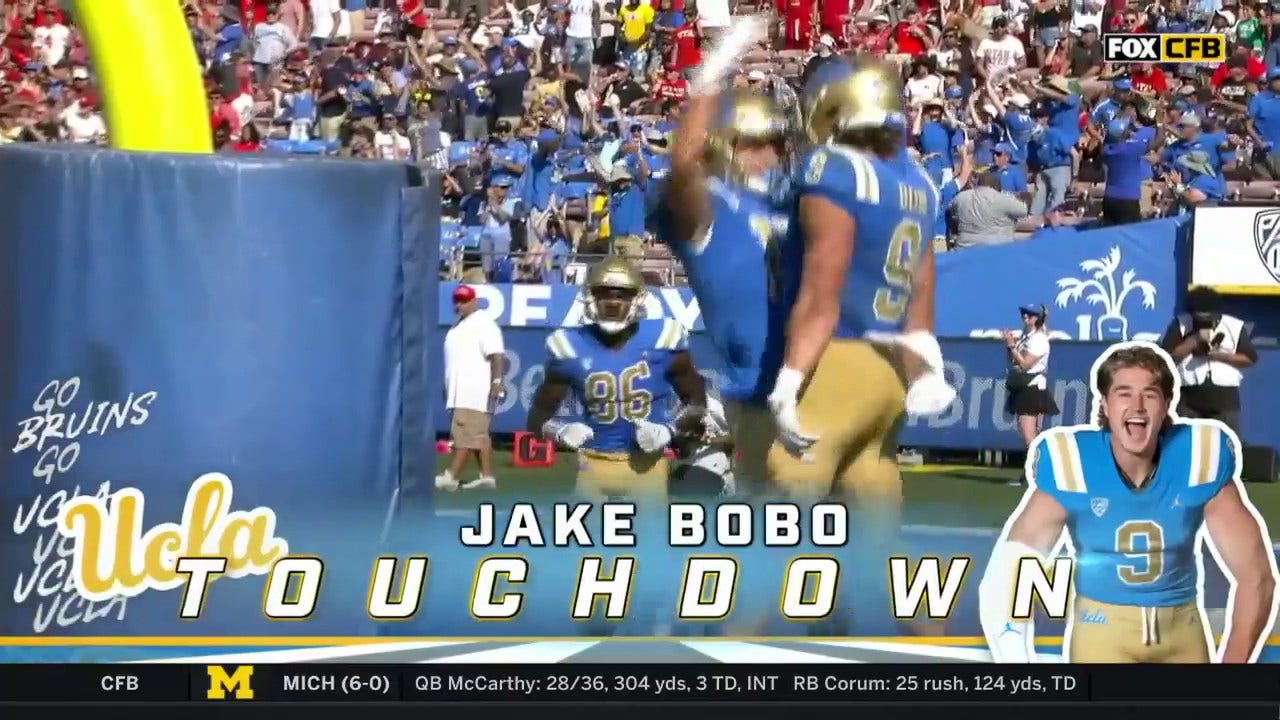 Jake Bobo pulls in his second TD of the game to put UCLA up 28-18