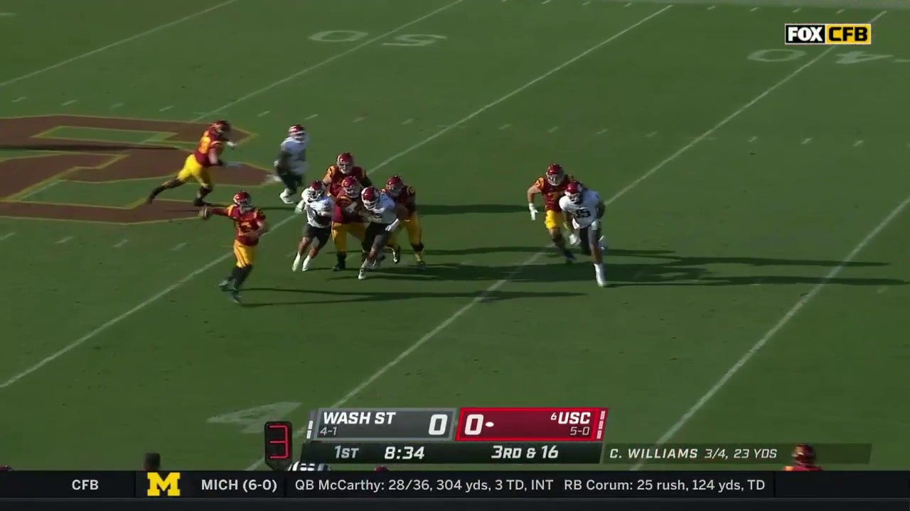 Trojans' Caleb Williams throws a 38-yard DIME vs. Cougars